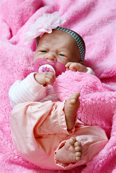 best lifelike baby dolls